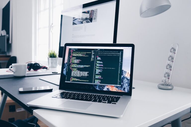 How to Stay Ahead in the Rapidly Evolving Tech Landscape